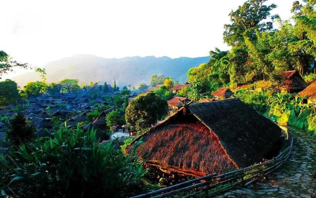 云南鄉(xiāng)村旅游，“玩”出特色！臨滄：強(qiáng)化品牌引領(lǐng)