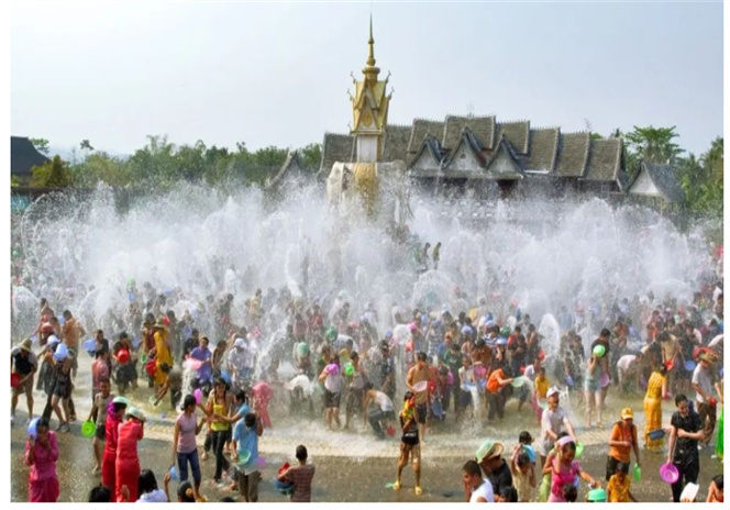 春游云南，四月里諸多民族節(jié)慶等著你。