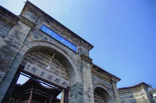 普者黑---魚(yú)米之鄉(xiāng)，鄉(xiāng)村田野，詩(shī)意山水！