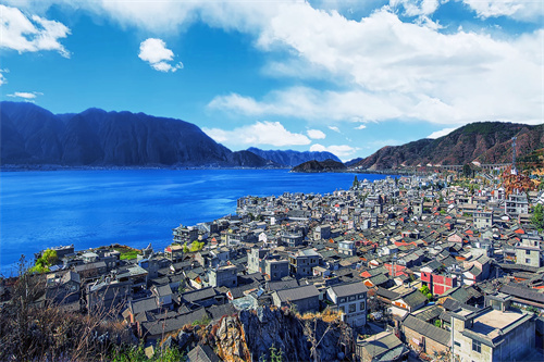 不去天堂，就去雨崩。