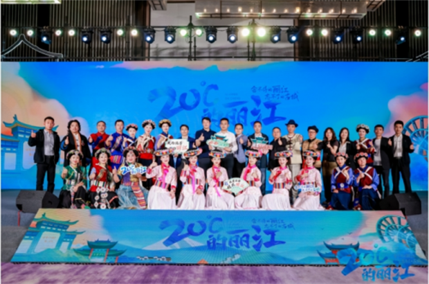 云南旅游,云南旅行社,云南團(tuán)建公司,云南策劃公司,云南會(huì)議執(zhí)行,麗江旅游,麗江旅行社,麗江團(tuán)建公司,麗江策劃公司：蘇州奏響麗江戀歌，“舍不得的麗江 忘不了的古城” 吸睛無(wú)數(shù)