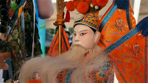 云南旅游,云南旅行社,云南團(tuán)建公司,云南策劃公司,云南會(huì)議會(huì)展,云南旅游地接,紅河旅游,紅河旅行社,紅河團(tuán)建公司,紅河策劃公司,紅河會(huì)議會(huì)展：非遺“活”起來(lái)！2025春雨工程走進(jìn)紅河，帶你沉浸式趕文化大集！